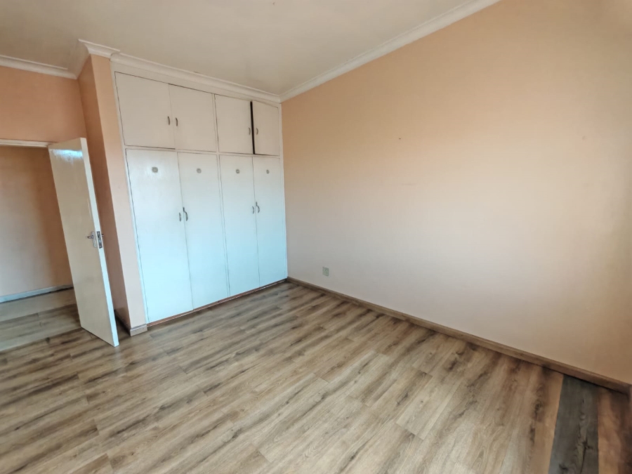 To Let 1 Bedroom Property for Rent in Richmond Hill Eastern Cape